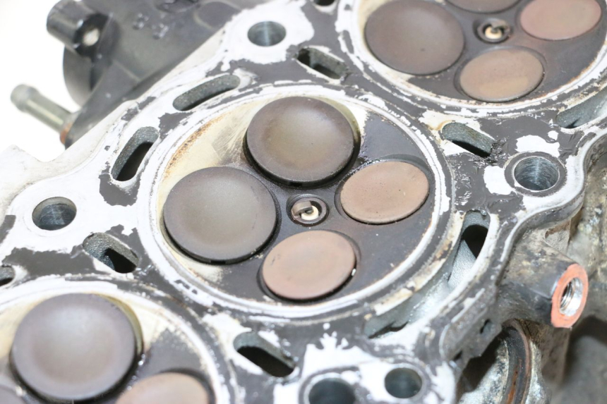 photo de Testata SUZUKI GSR 600 (2005 - 2012) - Marcature e riferimenti originali
