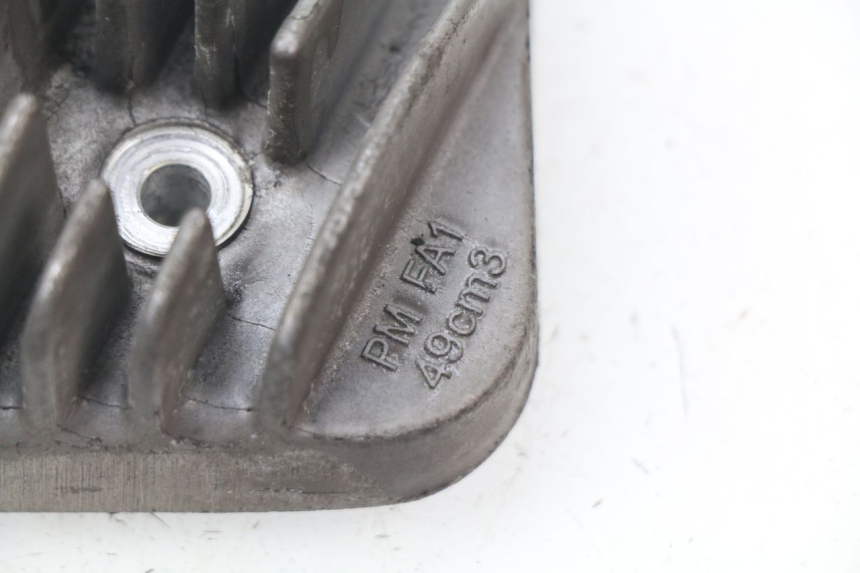 photo de TESTATA PEUGEOT KISBEE 2T 50 (2018 - 2022) - Vista d'insieme del prodotto