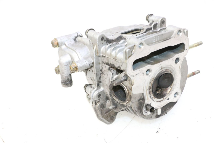 photo de TESTATA PEUGEOT KISBEE 4T 50 (2010 - 2017) - Zoom sullo stato d'uso