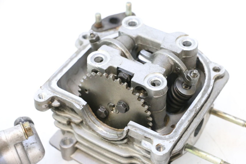 photo de TESTATA PEUGEOT KISBEE 4T 50 (2010 - 2017) - Ricambio usato controllato