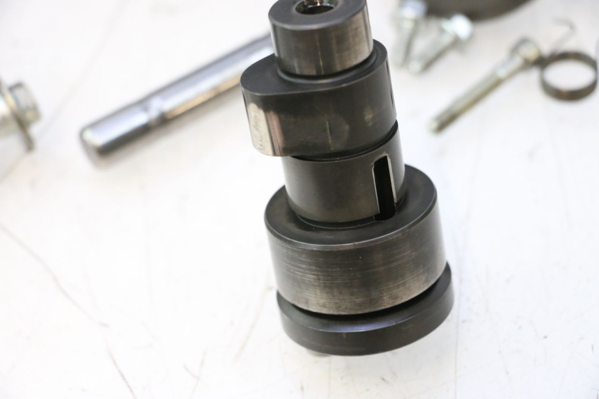 photo de TESTATA PIAGGIO MP3 LT 300 (2010 - 2016) - Caratteristiche distintive