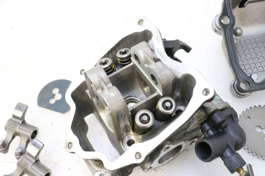 photo de TESTATA PIAGGIO MP3 LT 300 (2010 - 2016) - Vista principale