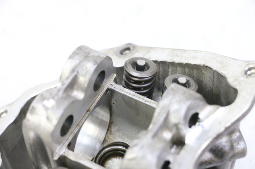 photo de TESTATA PIAGGIO MP3 RL 250 (2006 - 2010) - Zoom sui componenti