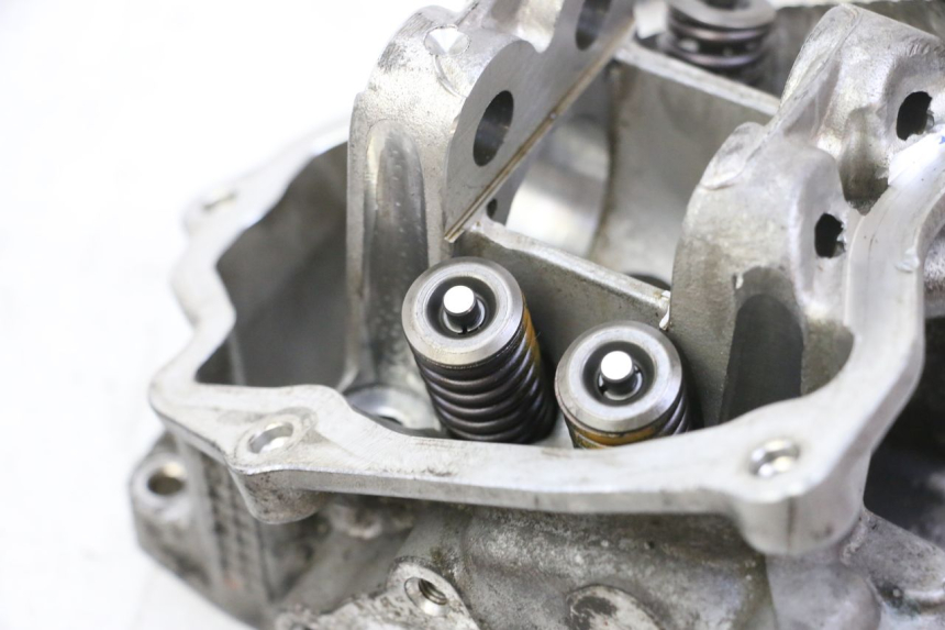 photo de TESTATA PIAGGIO MP3 RL 250 (2006 - 2010) - Primo piano ad alta risoluzione