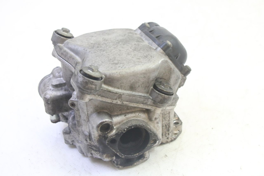 photo de TESTATA PIAGGIO MP3 RL 250 (2006 - 2010) - Dettagli dei punti di fissaggio