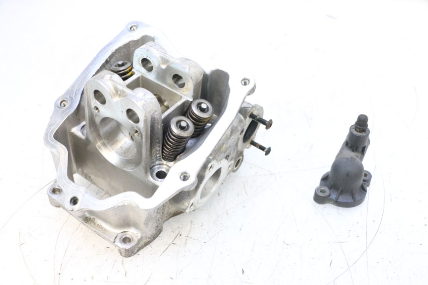photo de TESTATA PIAGGIO MP3 125 (2006 - 2014) - Altra vista dell'articolo
