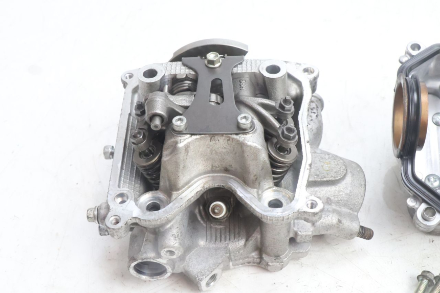 photo de TESTATA YAMAHA N-MAX NMAX 125 (2021 - 2024) - Altra vista dell'articolo