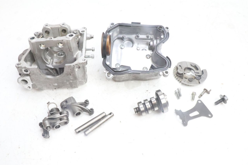 photo de TESTATA YAMAHA N-MAX NMAX 125 (2021 - 2024) - Zoom sui componenti