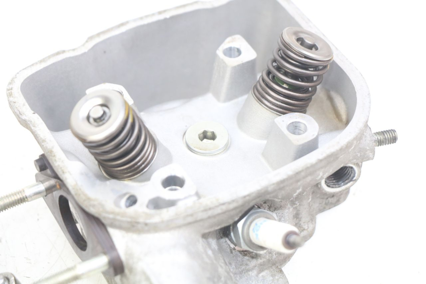 photo de TESTATA HONDA NHX LEAD 110 (2008 - 2010) - Zoom sui componenti