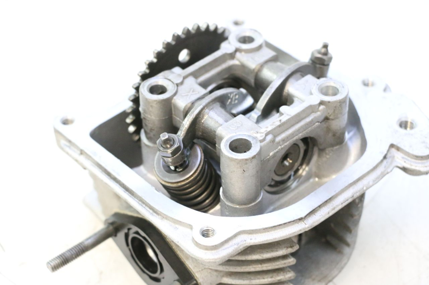 photo de TESTATA JM MOTORS OLDIES 4T 50 (2020 - 2026) - Stato della superficie e materiale