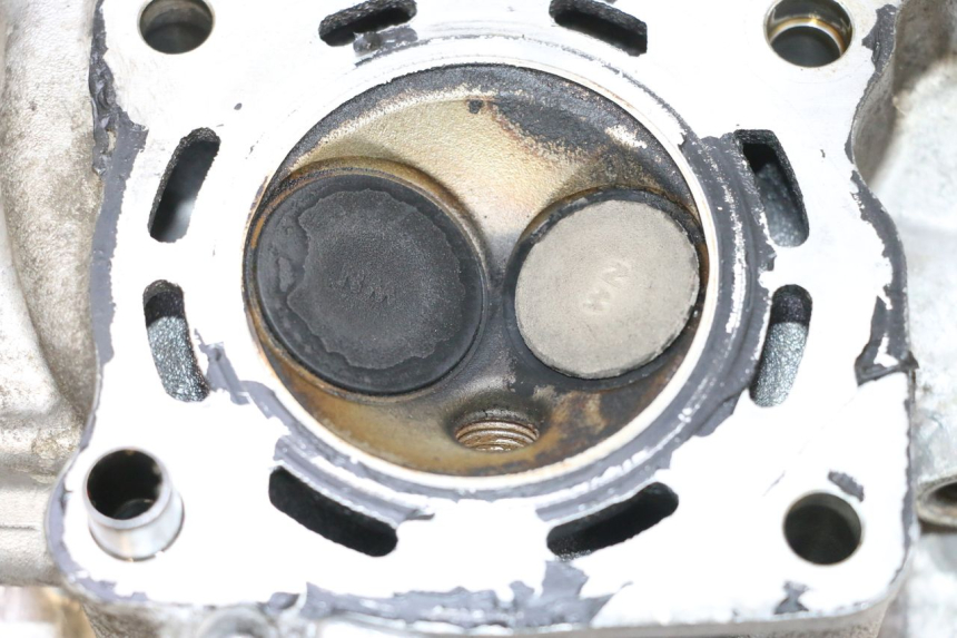 photo de TESTATA HONDA PCX (JF57/JF64) 125 (2014 - 2018) - Altra vista dell'articolo