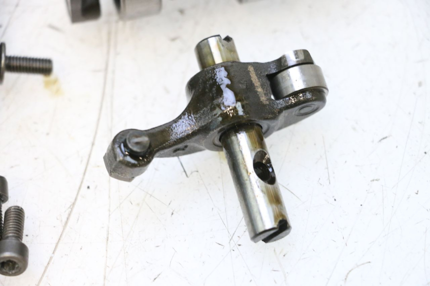 photo de TESTATA HONDA PCX (JF57/JF64) 125 (2014 - 2018) - Zoom sullo stato d'uso