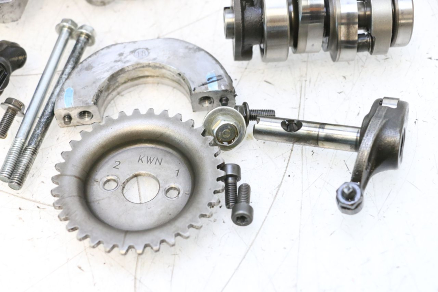 photo de TESTATA HONDA PCX (JF57/JF64) 125 (2014 - 2018) - Stato della superficie e materiale