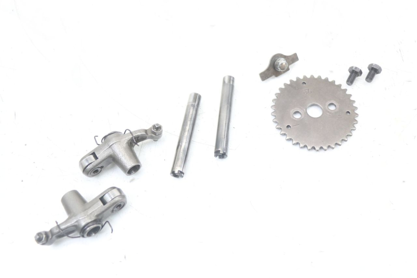 photo de TESTATA PEUGEOT BELVILLE 125 (2017 - 2021) - Zoom sui componenti