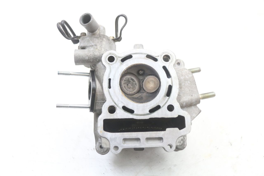 photo de TESTATA PEUGEOT BELVILLE 125 (2017 - 2021) - Zoom sullo stato d'uso