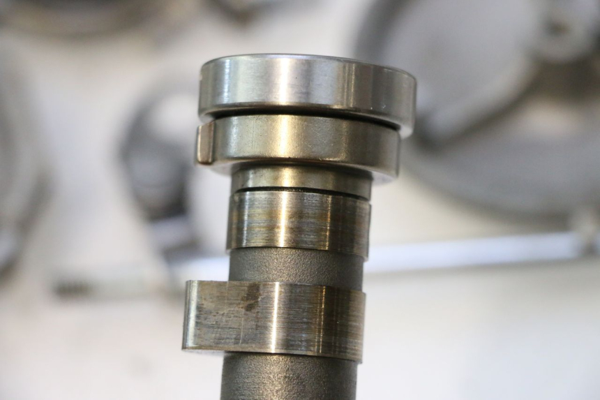 photo de TESTATA APOLLO RFZ 125 - Stato della superficie e materiale