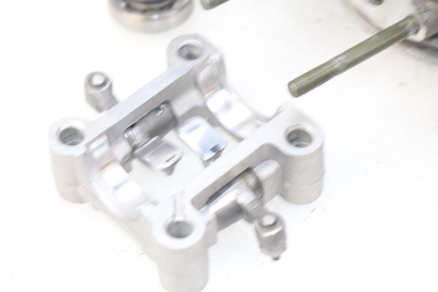 photo de TESTATA TNT MOTOR ROMA 10' 4T 50 (2007 - 2018) - Zoom sui componenti