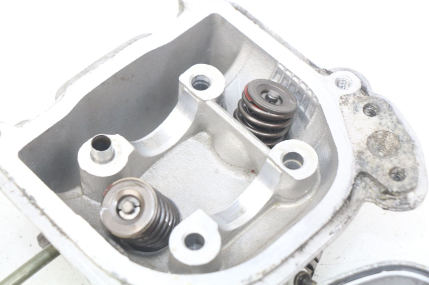 photo de TESTATA TNT MOTOR ROMA 10' 4T 50 (2007 - 2018) - Primo piano ad alta risoluzione