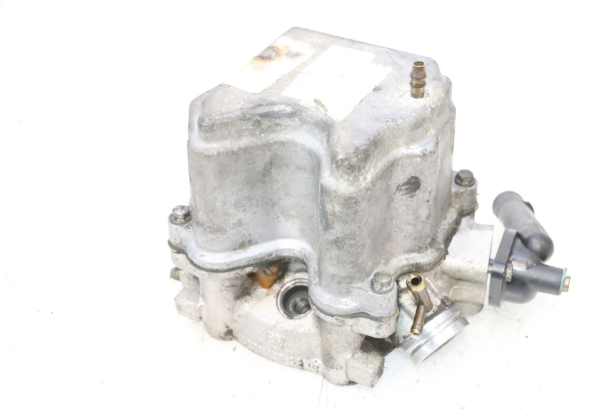 photo de TESTATA PEUGEOT SATELIS COMPRESSOR K15 125 (2006 - 2009) - Dettagli dei punti di fissaggio