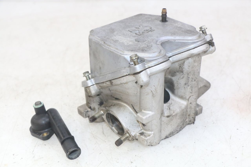 photo de TESTATA PEUGEOT SATELIS 125 (2010 - 2012) - Dettaglio del componente