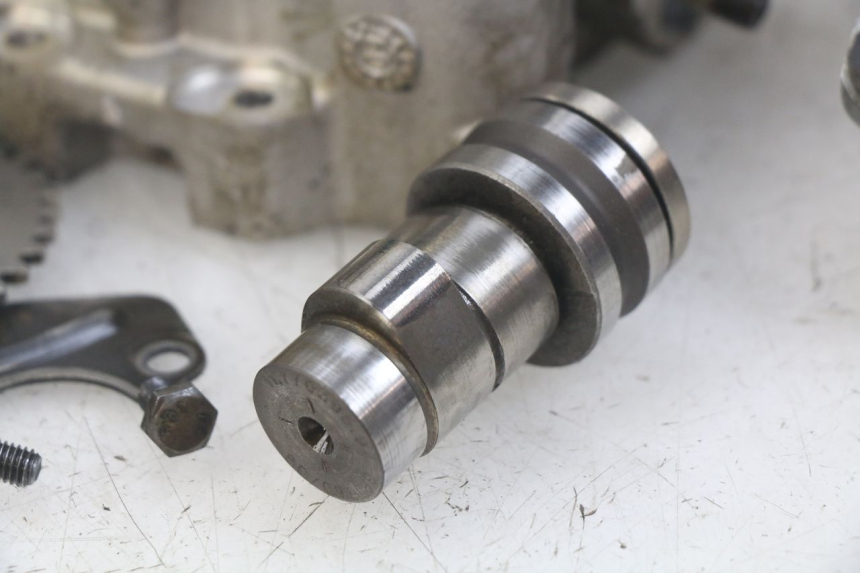 photo de TESTATA PEUGEOT SATELIS 125 (2010 - 2012) - Primo piano ad alta risoluzione