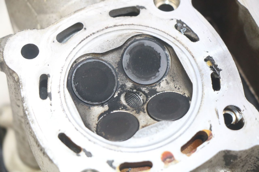 photo de TESTATA PEUGEOT SATELIS 125 (2010 - 2012) - Altra angolazione