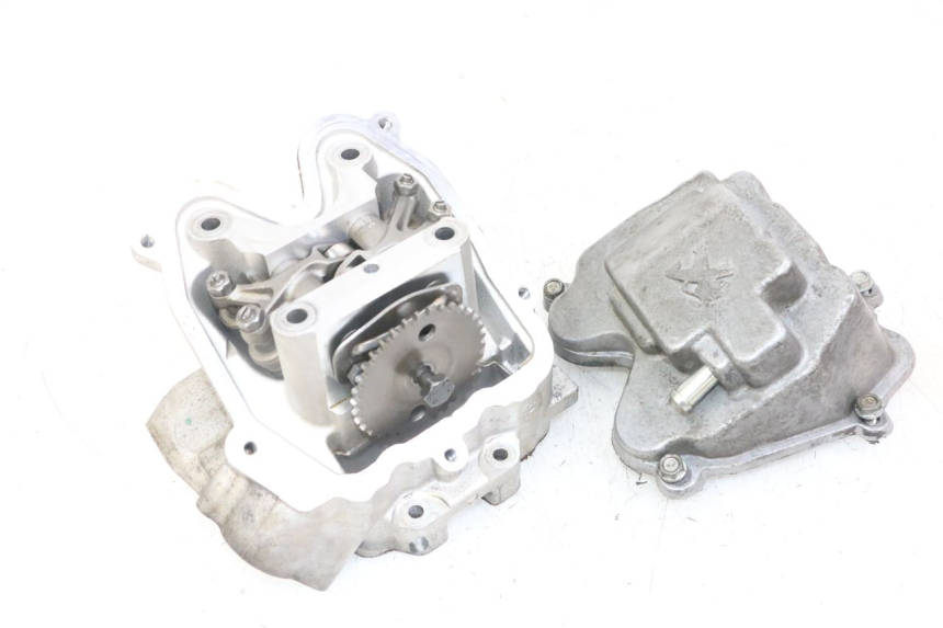 photo de TESTATA PEUGEOT SATELIS 125 (2013 - 2018) - Vista principale