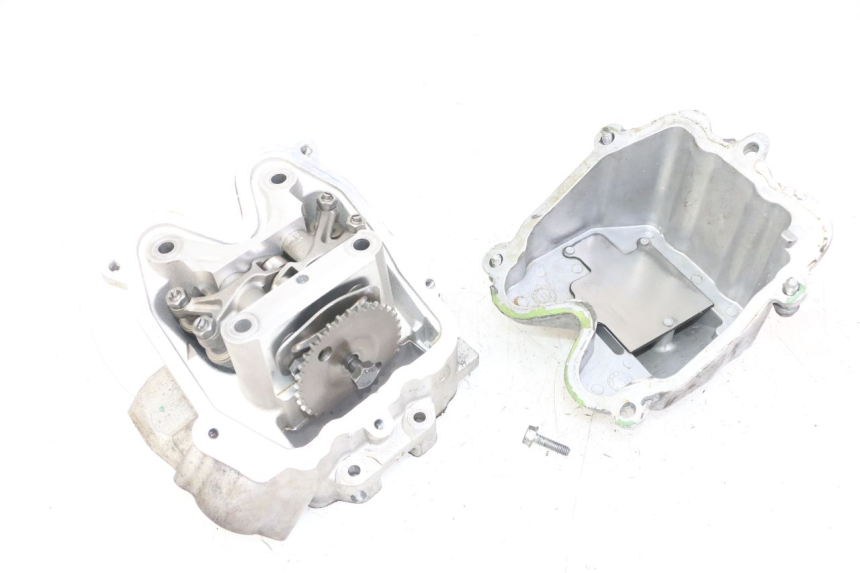 photo de TESTATA PEUGEOT SATELIS 125 (2013 - 2018) - Primo piano ad alta risoluzione