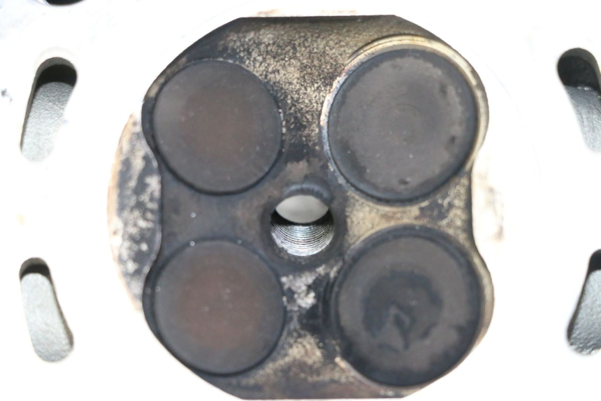 photo de TESTATA PEUGEOT SATELIS 125 (2013 - 2018) - Ispezione visiva dettagliata