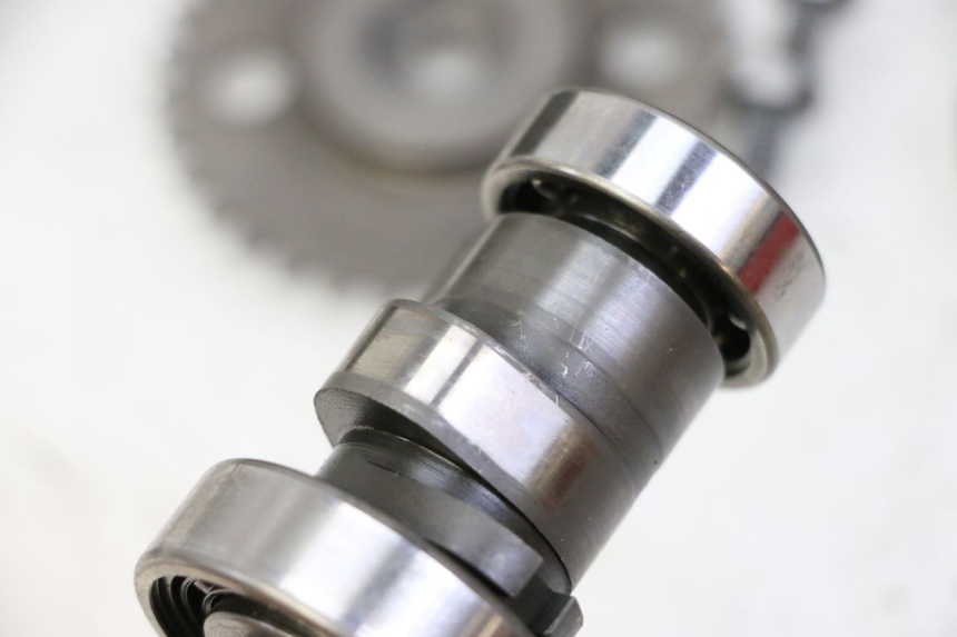 photo de TESTATA PEUGEOT SATELIS 125 (2013 - 2018) - Angolazione alternativa