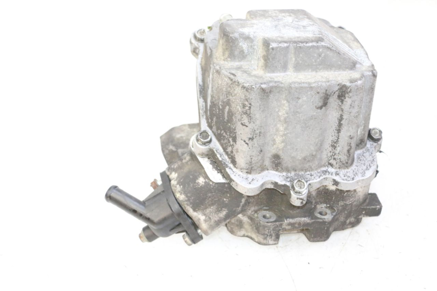 photo de TESTATA PEUGEOT SATELIS 125 (2013 - 2018) - Zoom sullo stato d'uso