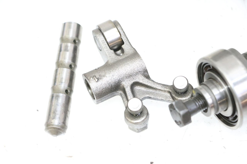 photo de TESTATA PEUGEOT SATELIS 125 (2013 - 2018) - Zoom sullo stato d'uso