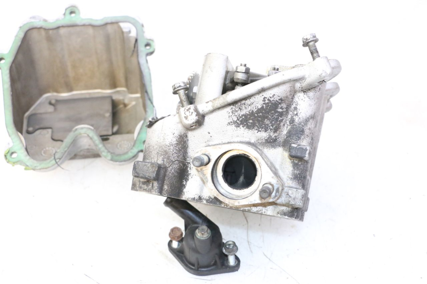 photo de TESTATA PEUGEOT SATELIS 125 (2013 - 2018) - Primo piano tecnico