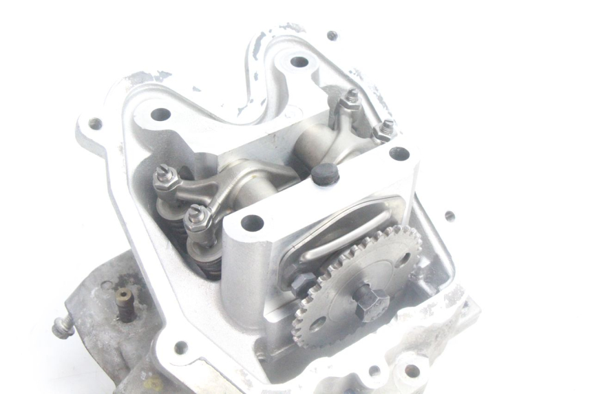 photo de TESTATA PEUGEOT SATELIS 125 (2006 - 2009) - Zoom sullo stato d'uso