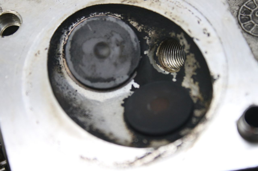 photo de TESTATA APRILIA SCARABEO 100 (2003 - 2012) - Caratteristiche distintive