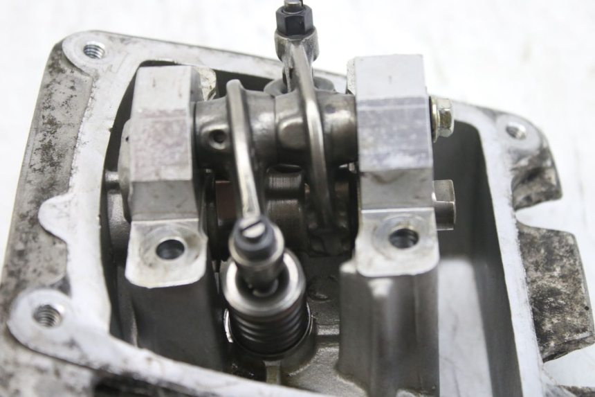 photo de TESTATA APRILIA SCARABEO 100 (2003 - 2012) - Altra angolazione