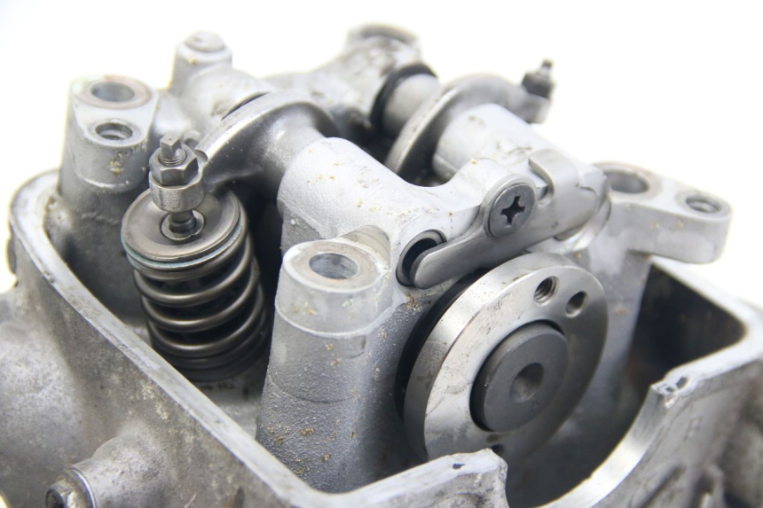 photo de TESTATA SUZUKI SIXTEEN 125 (2008 - 2010) - Caratteristiche distintive