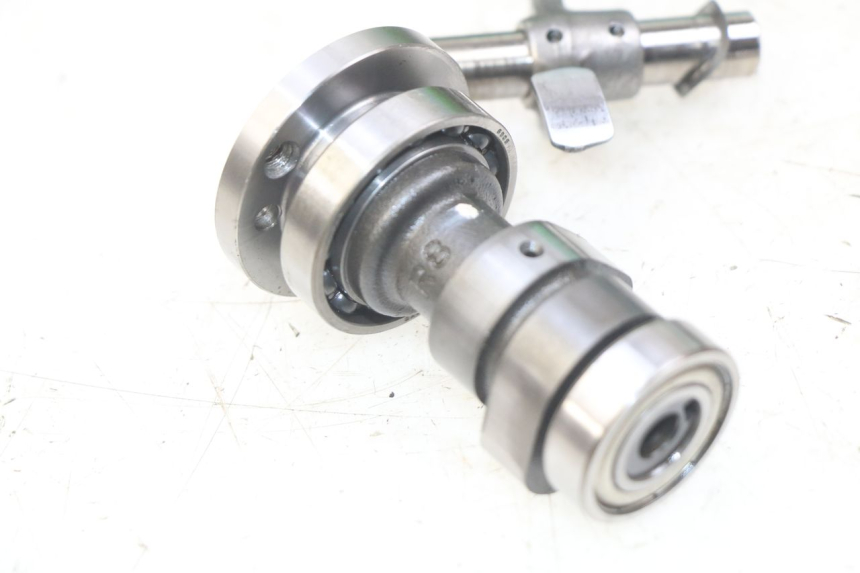 photo de TESTATA SUZUKI SIXTEEN 125 (2008 - 2010) - Zoom sullo stato d'uso