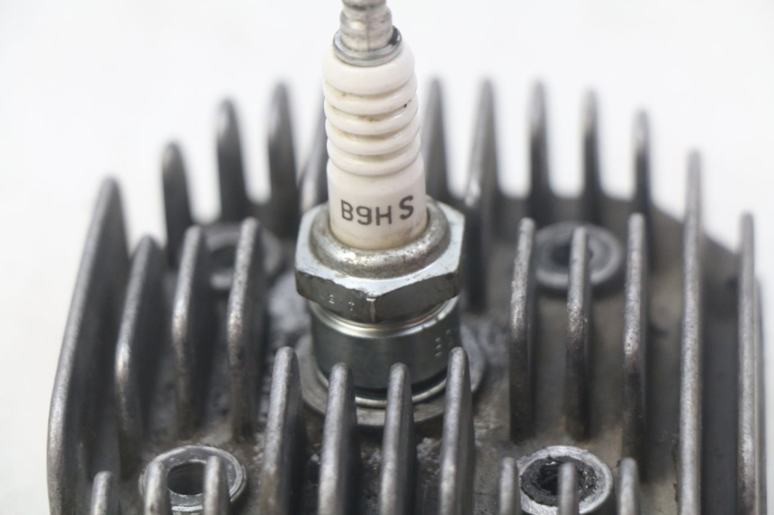 photo de TESTATA YAMAHA SLIDER NAKED 50 (2004 - 2018) - Dettaglio del componente