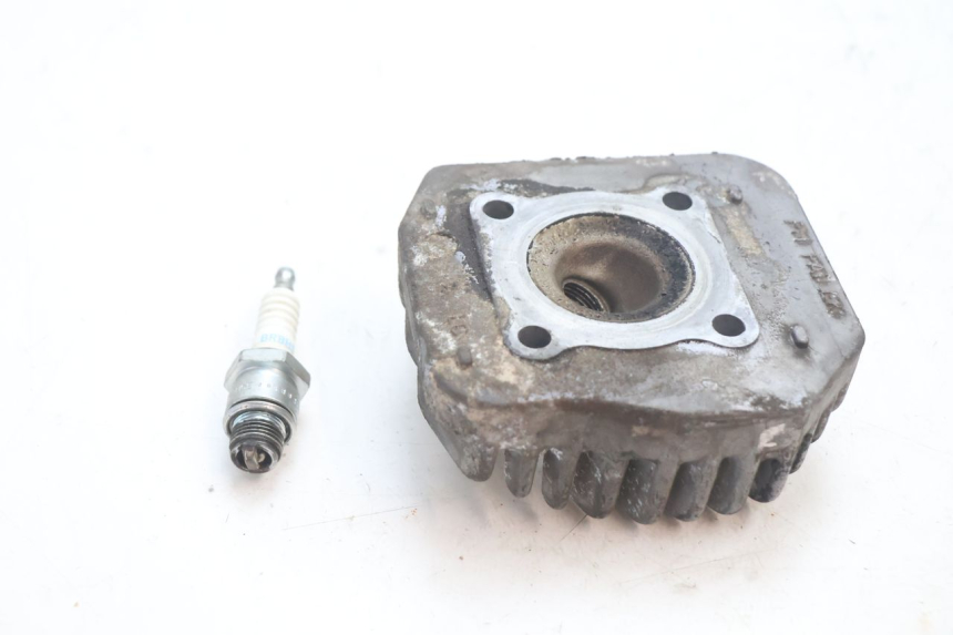photo de TESTATA PEUGEOT SPEEDFIGHT 2 AC 50 (2000 - 2009) - Altra angolazione