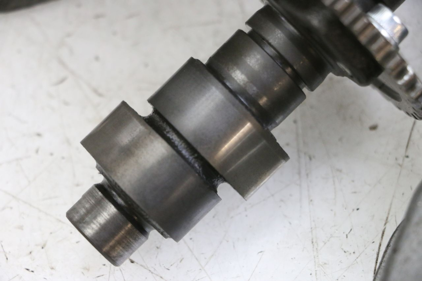 photo de TESTATA SUZUKI BURGMAN 125 (2015 - 2017) - Foto prodotto supplementare