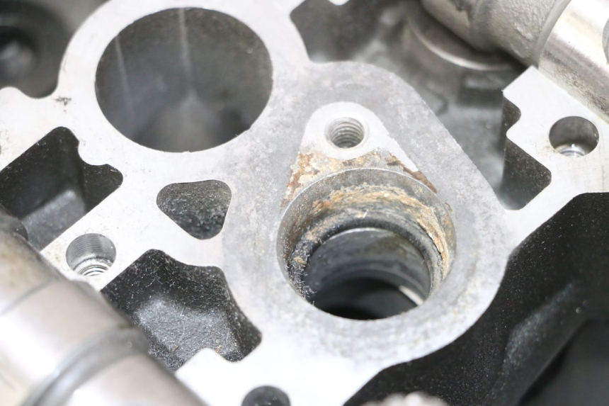 photo de Testata YAMAHA TDM ABS 900 (2002 - 2014) - Altra vista dell'articolo