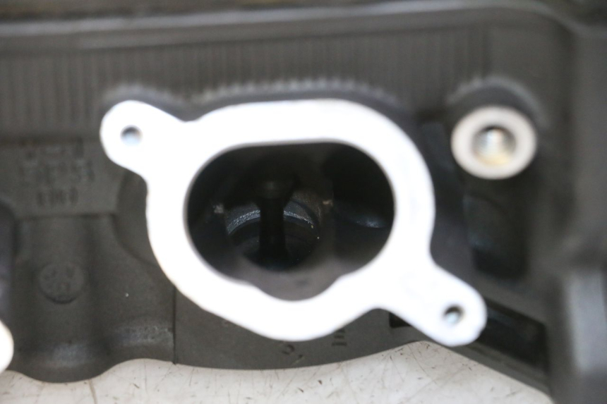 photo de Testata YAMAHA TDM ABS 900 (2002 - 2014) - Stato della superficie e materiale