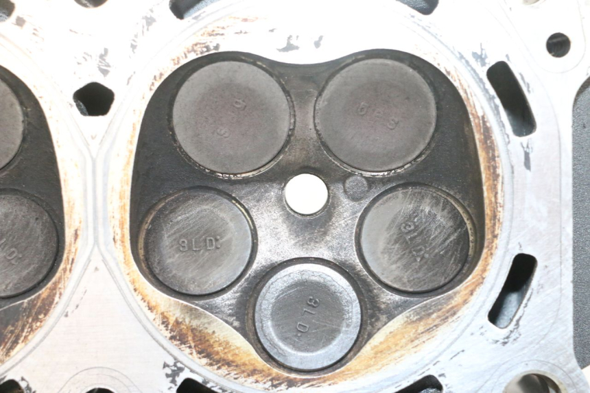 photo de Testata YAMAHA TDM ABS 900 (2002 - 2014) - Angolazione alternativa