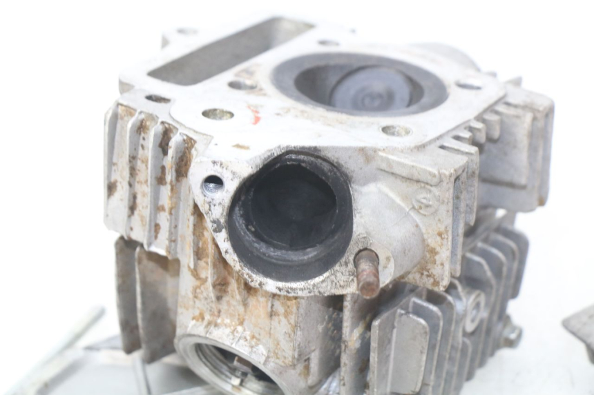 photo de Testata NITRO MOTORS THUNDER 125 - Primo piano tecnico