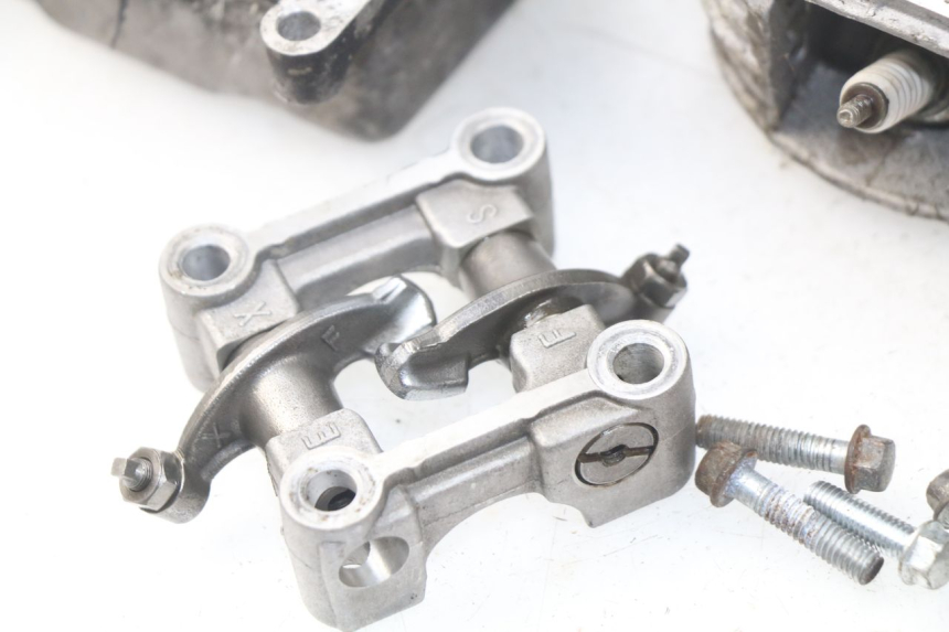 photo de TESTATA PEUGEOT V-CLIC VCLIC 50 (2007 - 2013) - Caratteristiche distintive