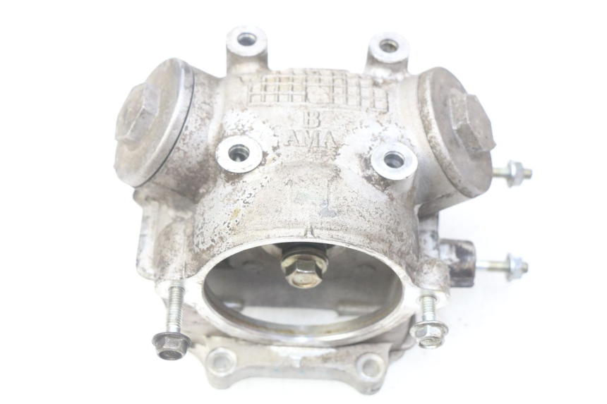 photo de TESTATA PEUGEOT VIVACITY NEW 4T 50 (2008 - 2017) - Dettagli dei punti di fissaggio