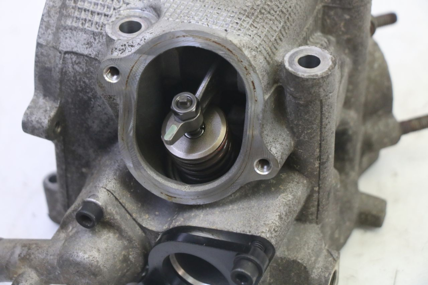 photo de TESTATA YAMAHA X-MAX XMAX 250 (2006 - 2009) - Altra vista dell'articolo