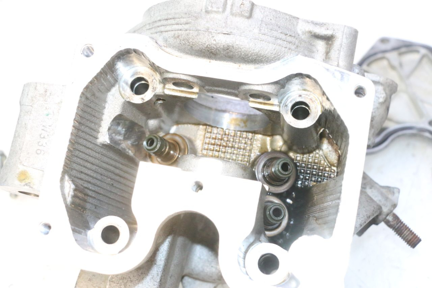 photo de TESTATA YAMAHA X-MAX XMAX 125 (2010 - 2013) - Altra vista dell'articolo