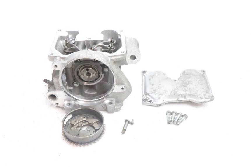 photo de TESTATA YAMAHA X-MAX XMAX 125 (2010 - 2013) - Caratteristiche distintive